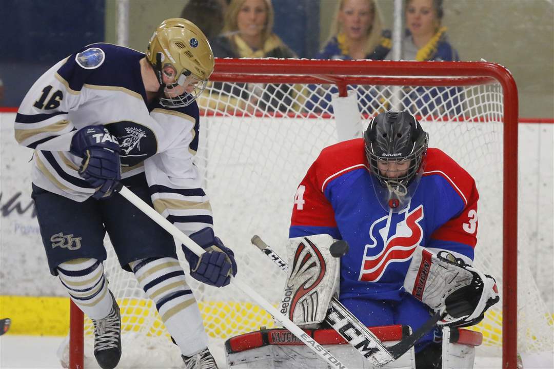 CTY-SJSFhockey15p-Andrew-Mancy