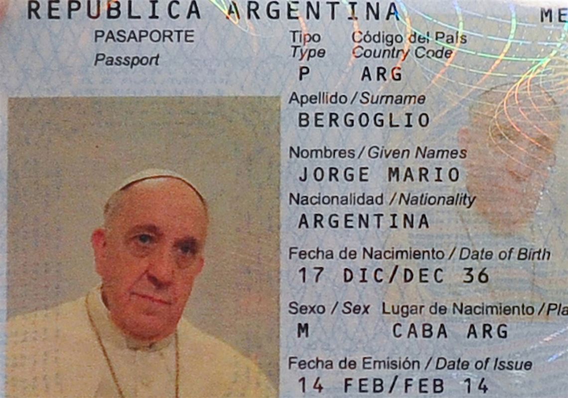 Argentina fingerprints the pope, who renews passport, insists on paying for  it | The Blade