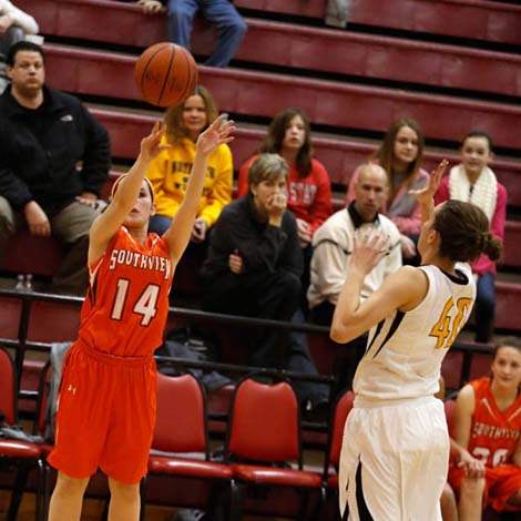 SPT-GIRLSsectball23p-horwitz-3-pointer-over-mccoy