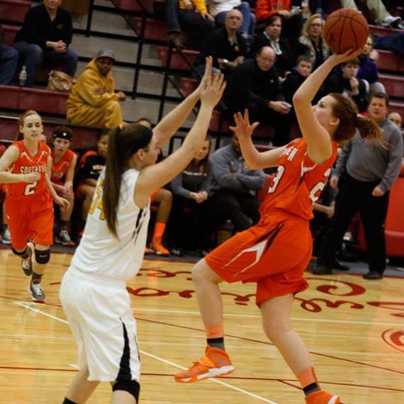 SPT-GIRLSsectball23p-kendall-jessing-guards-taryn-stanley