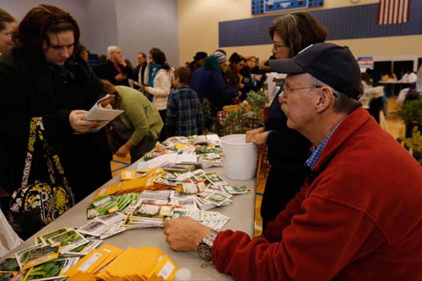 CTY-seedswap23p-Sarah-Sobel-Poage-and-Bill-Pedee