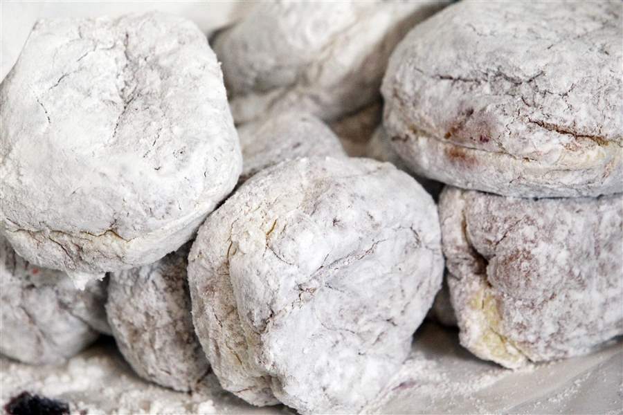 A-paczki-is-a-Polish-danish-that-is-popular-for-Fat-Tuesday