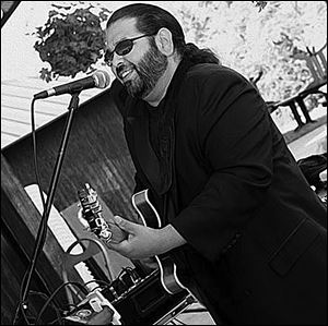 Eddie Molina will perform today at Stellas restaurant and Bar in Perrysburg.