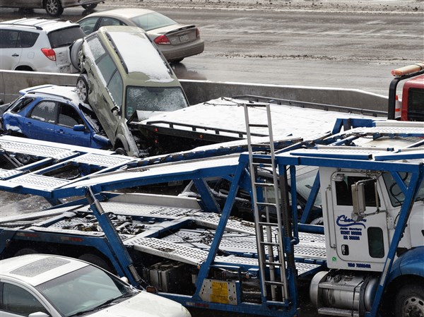 1 killed, 30 injured in massive pileup on Interstate 25 as heavy snow ...