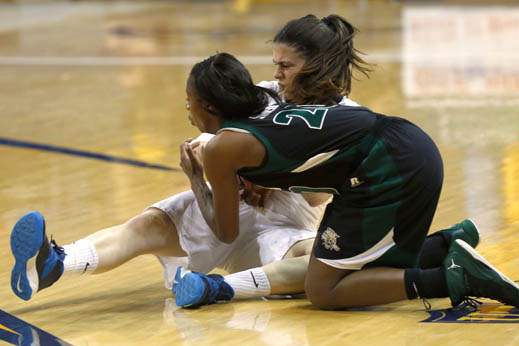 Toledo-s-Elena-de-Alfredo-and-Ohio-s-Tmisht-Stinson-fight-for-the-ball-during-2nd-half