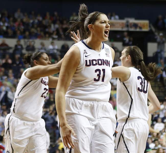 NCAA-Championship-Final-Four-Notre-Dame-UConn-Basketball-3