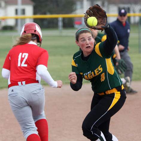 bgsoftball22-1