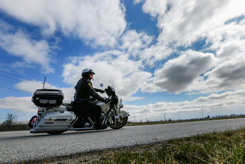 Officer-Scott-Swartz-navigates-around-a-corner