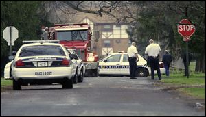 Police and fire on a domestic dispute call on Sibley Street in Toledo.