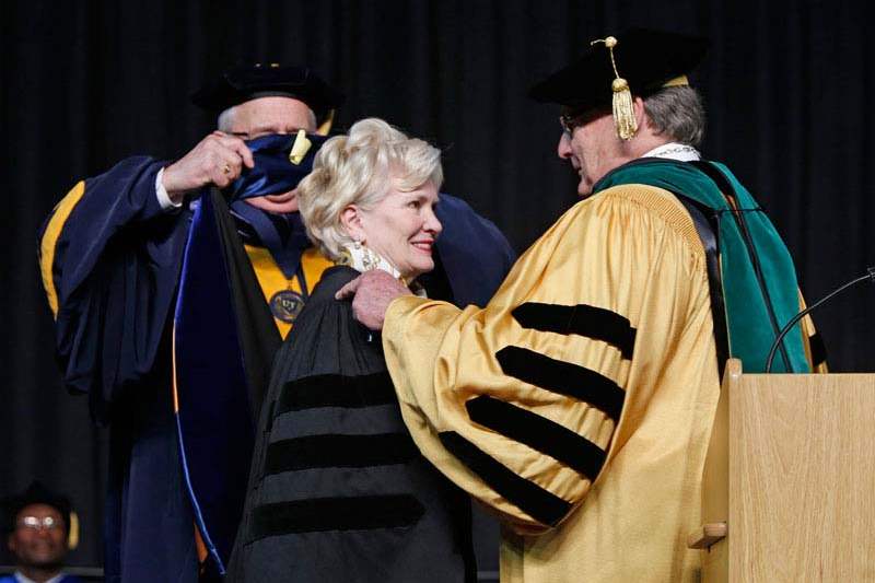 UT Spring Commencement The Blade