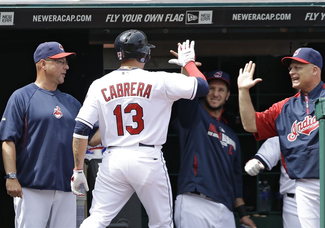 Nick Swisher officially signs 4-year deal with Indians