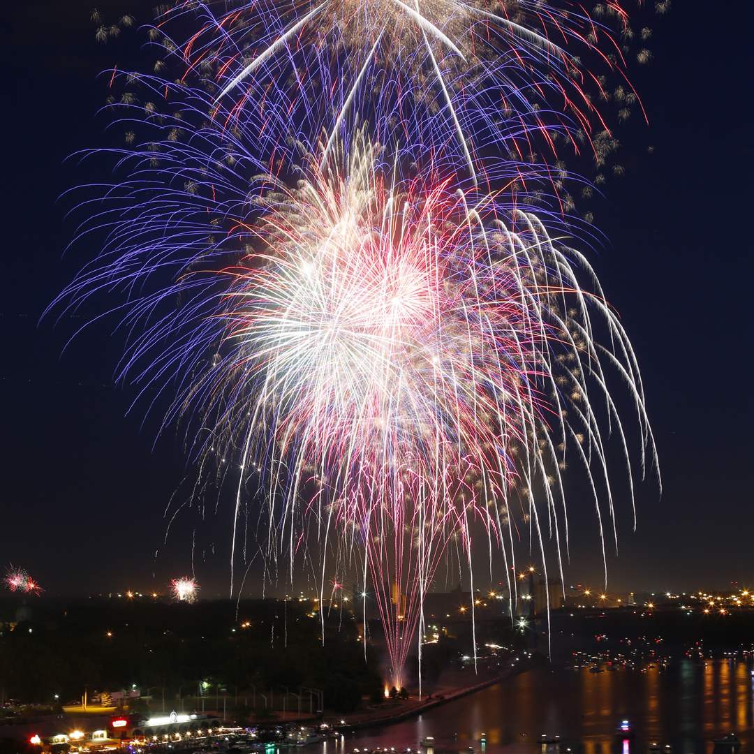 Red, White, Kaboom 2014 - The Blade