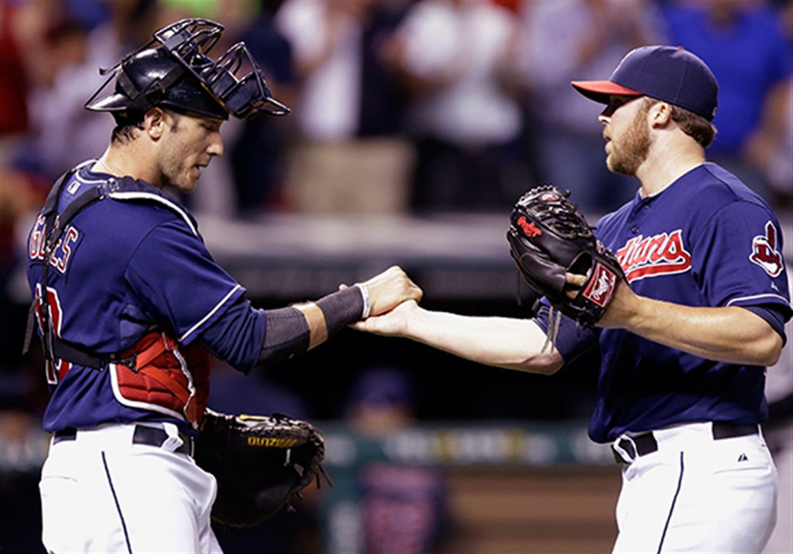 Cleveland Indians: Yan Gomes working toward career as catcher