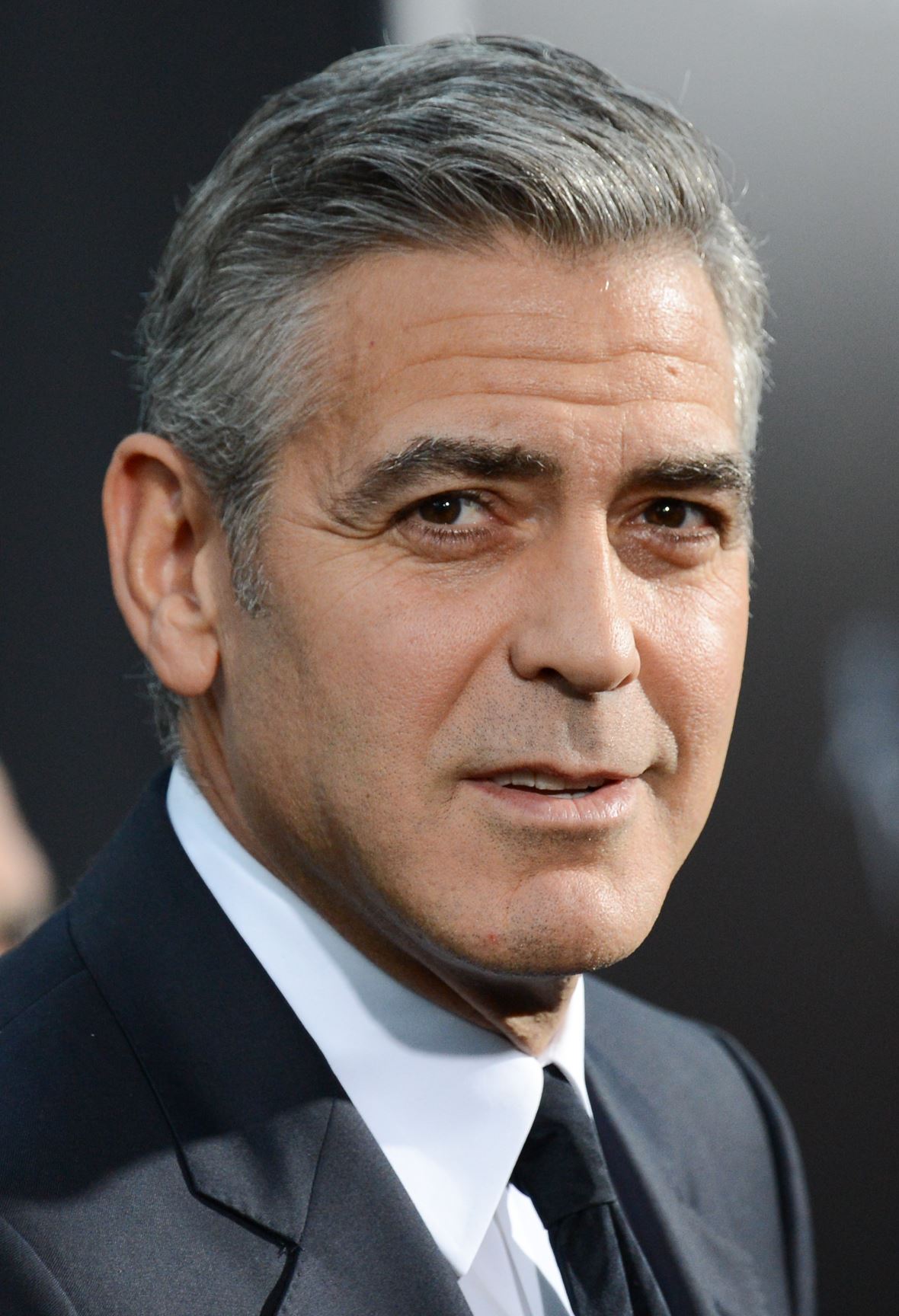 Website apologizes for Clooney mother-in-law story - The Blade