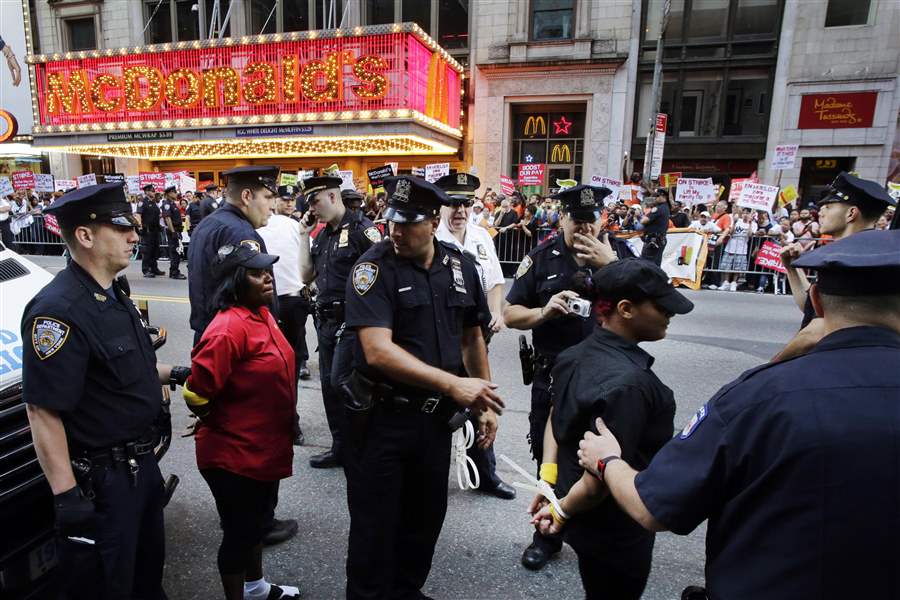 Fast-Food-Protests-40