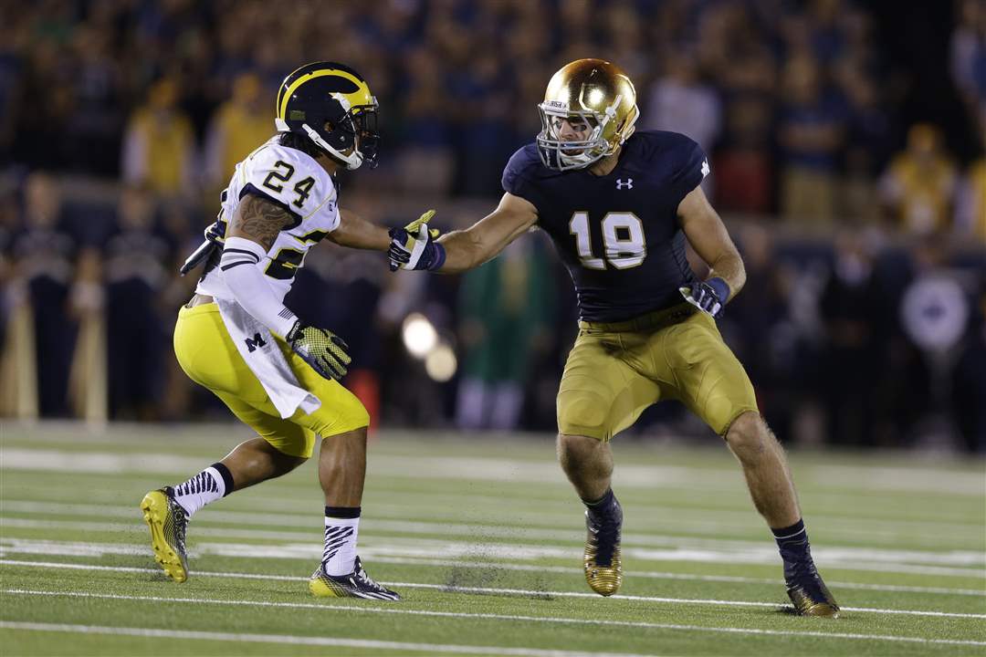 Michigan-Notre-Dame-Football-7