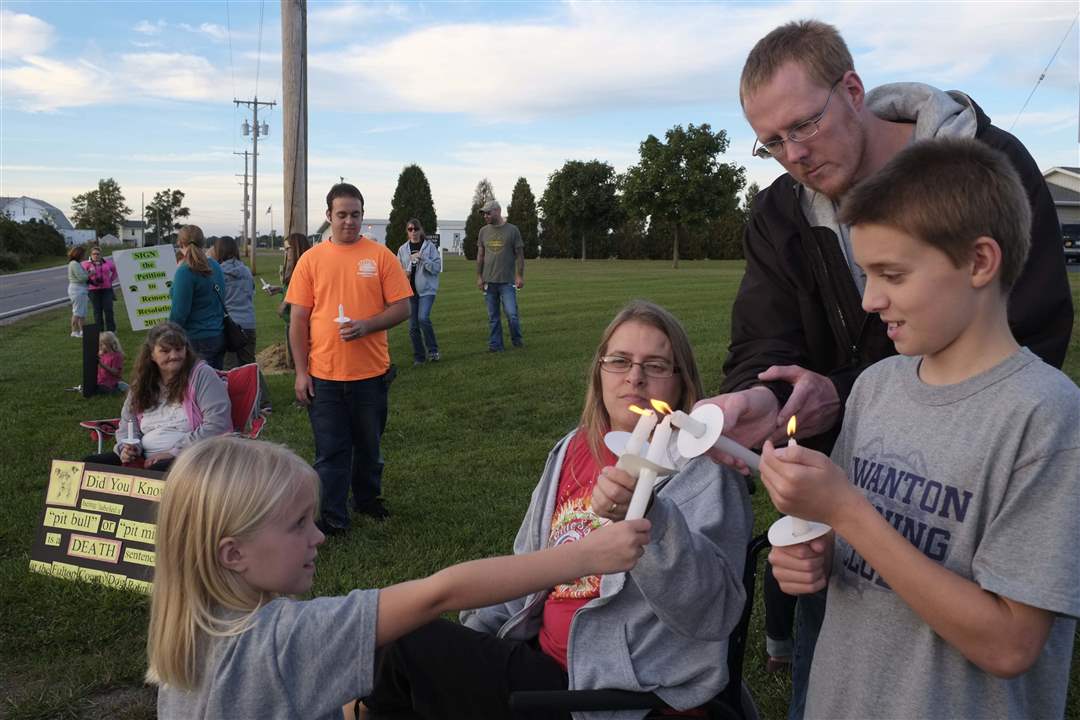 CTY-FULTONVIGIL28p-Lisa-and-Tim-Bork