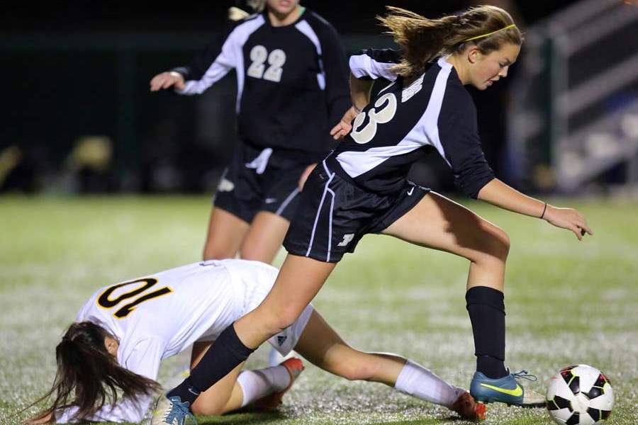 IN PICTURES: Perrysburg vs Sylvania girls soccer - The Blade