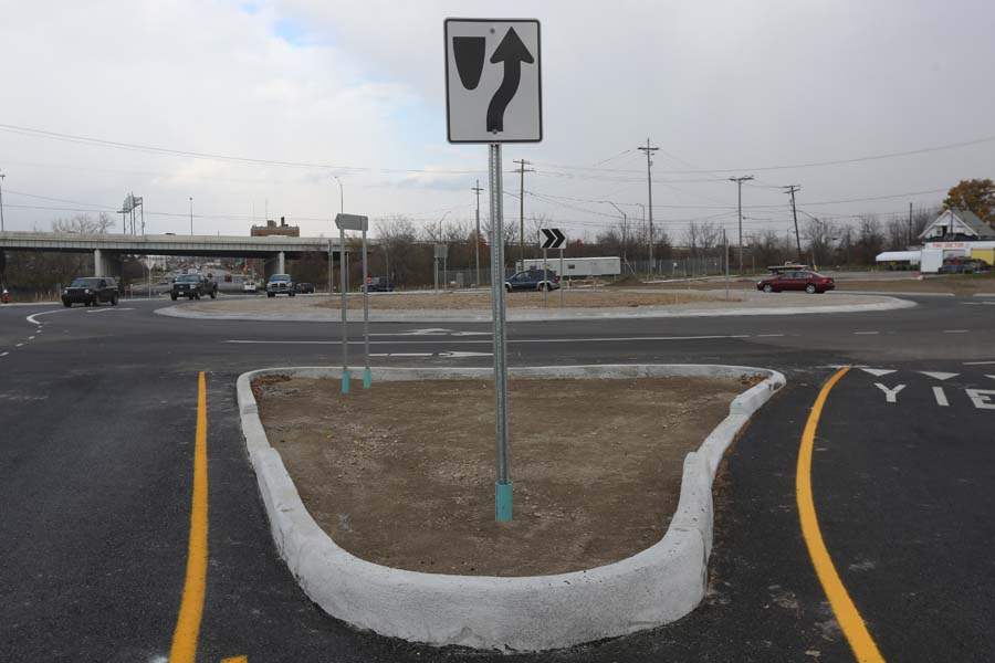 roundabout13p-stay-to-the-right