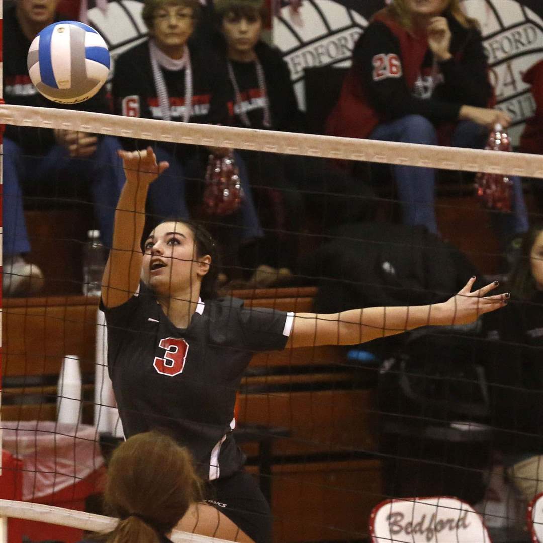 IN PICTURES: Bedford volleyball moving on - The Blade