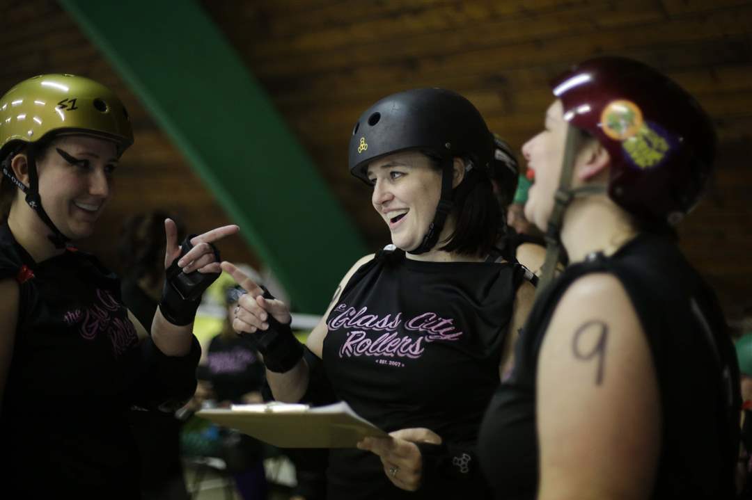 MAG-ROLLERDERBY-Nadia-Getit