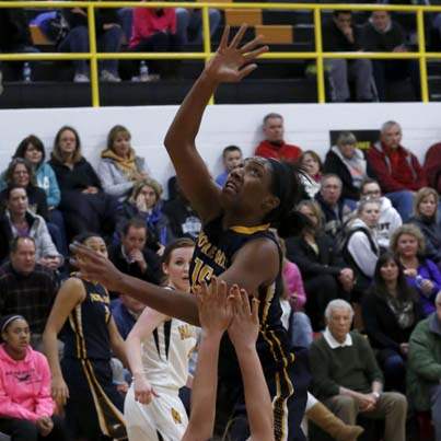 SPT-Girlsbball17p-mcintyre-vs-jessing