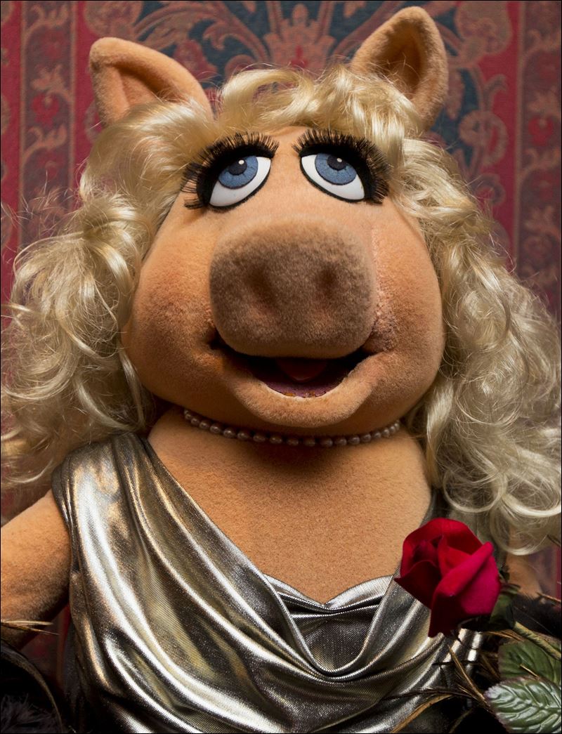 Miss Piggy is recipient of prestigious New York museum award - Toledo Blade