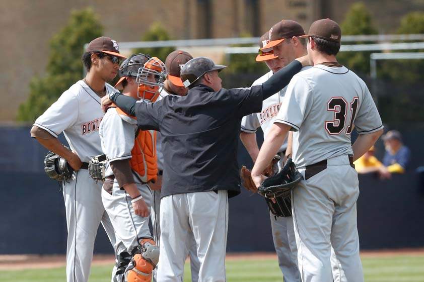 SPT-UTbaseball30-bgsu-coach-Danny-Schmitz