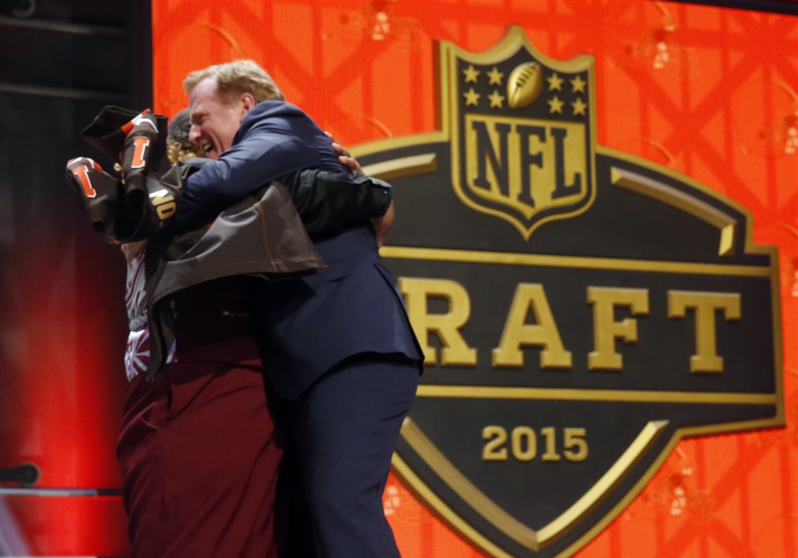 Browns select DT Danny Shelton with No. 12 pick