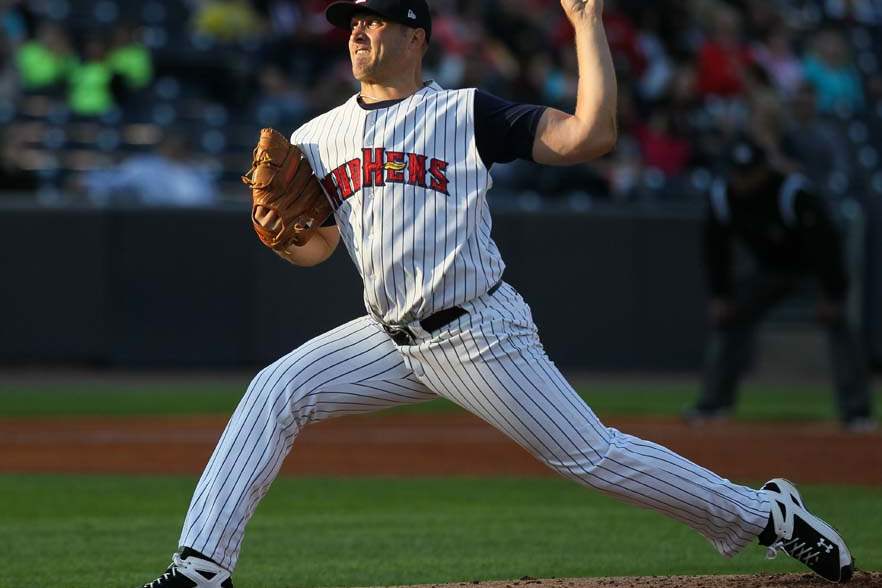 SPT-Hens7p-Mike-Belfiore-pitch