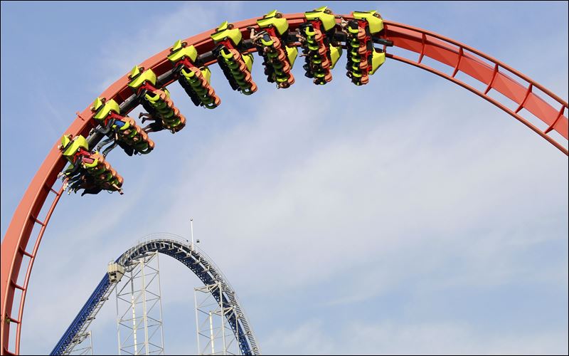 Roller coaster enthusiasts line up in Sandusky to test Cedar Point's ...