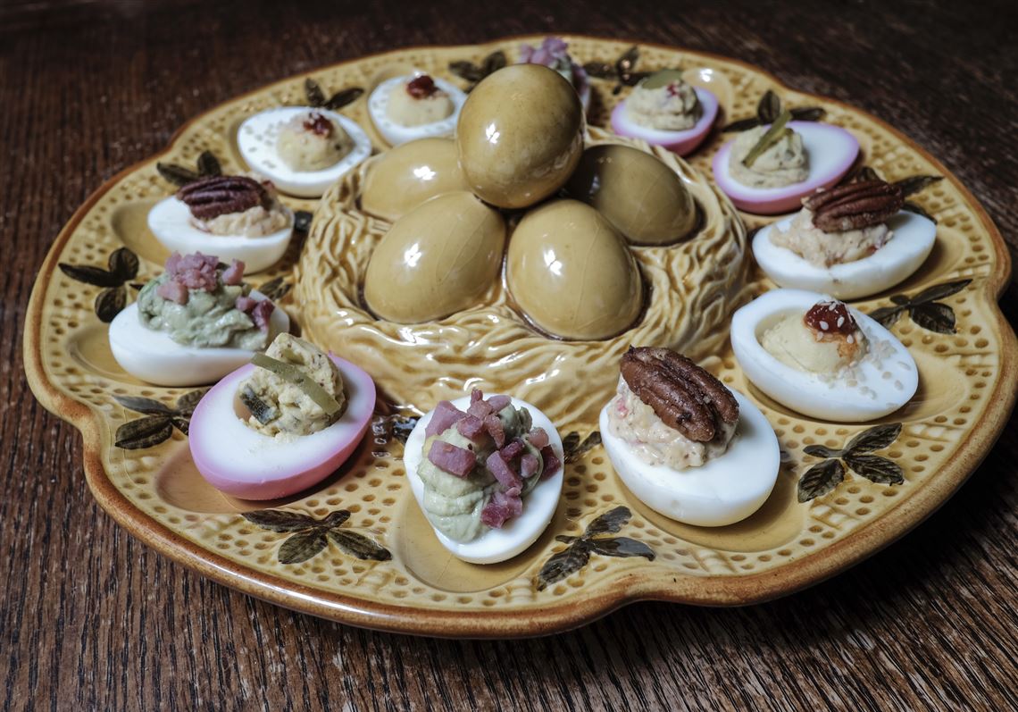 are-deviled-eggs-bad-for-dogs