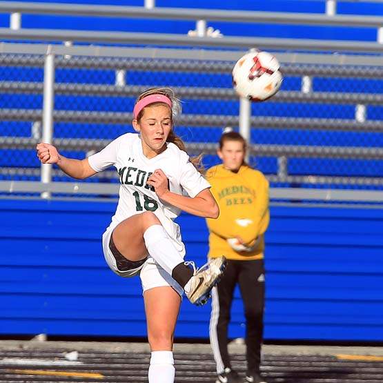 Pburggirlsoccer08p-medina-Sefcik-kick