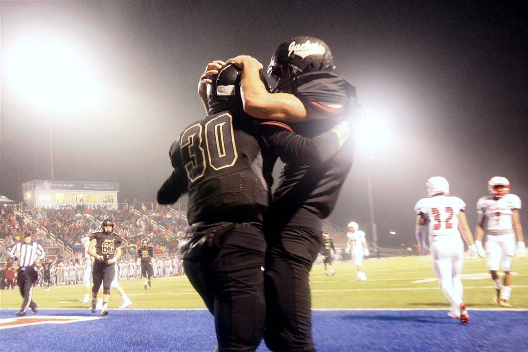 Perrysburgfball28p-Meredith-TD