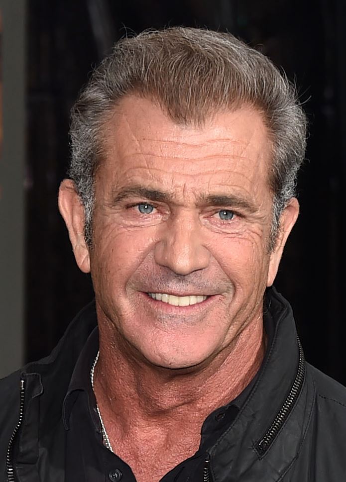 Mel Gibson returns to Hollywood spotlight at Golden Globes - The Blade