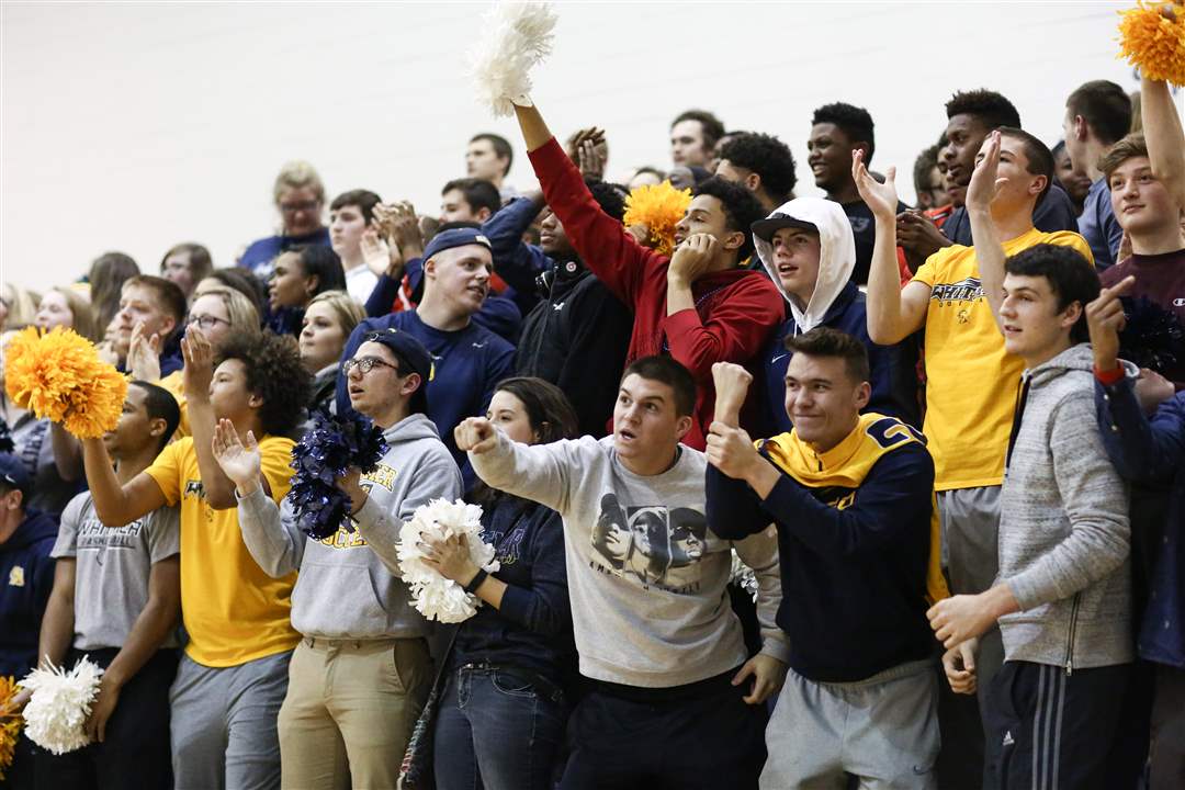 Whitmer-fans-3-1