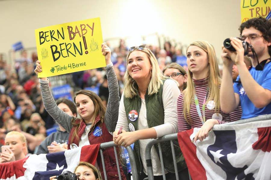 sanders12p-bern-baby-bern-sign