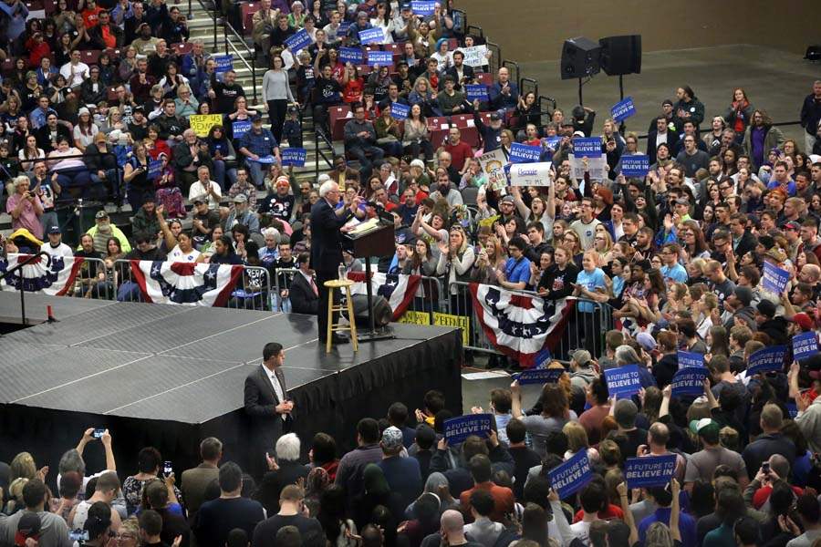 sanders12p-overview-crowd2