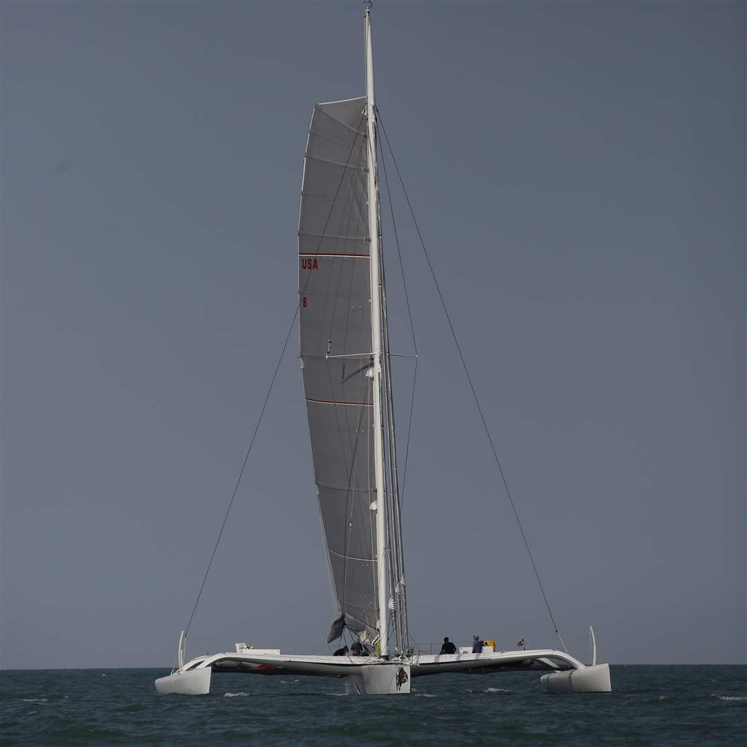 trimaran-Arete-6-10