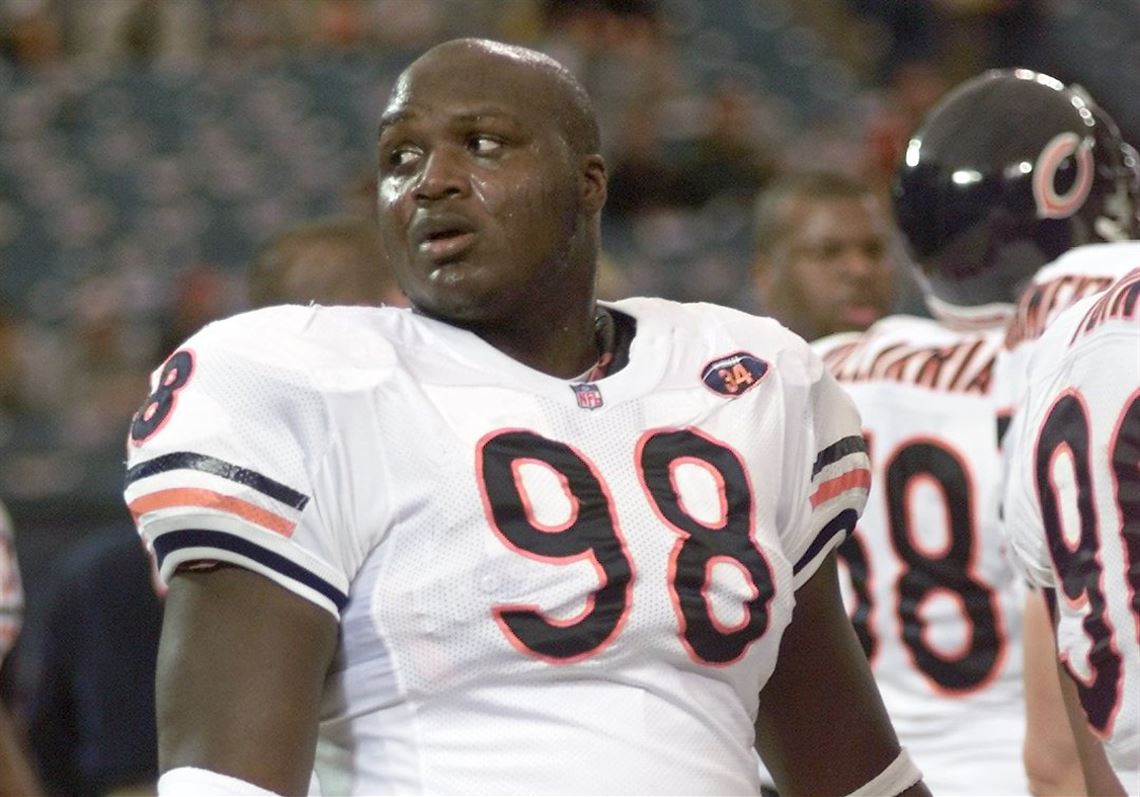 Former Bears player found dead at Milwaukee motel