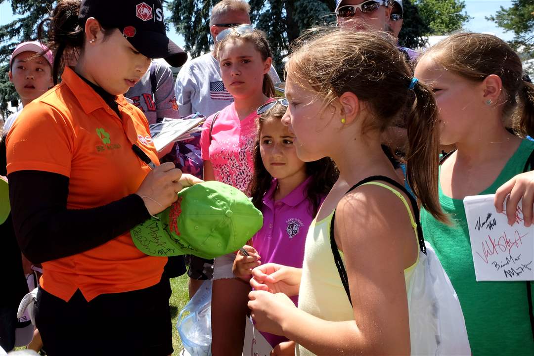 Moriya-Jutanugarn-7-14