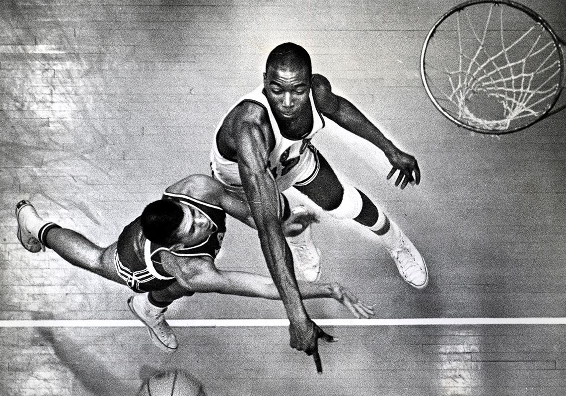 Nate Thurmond, NBA Legend and Former Warriors Player, Dies at 74