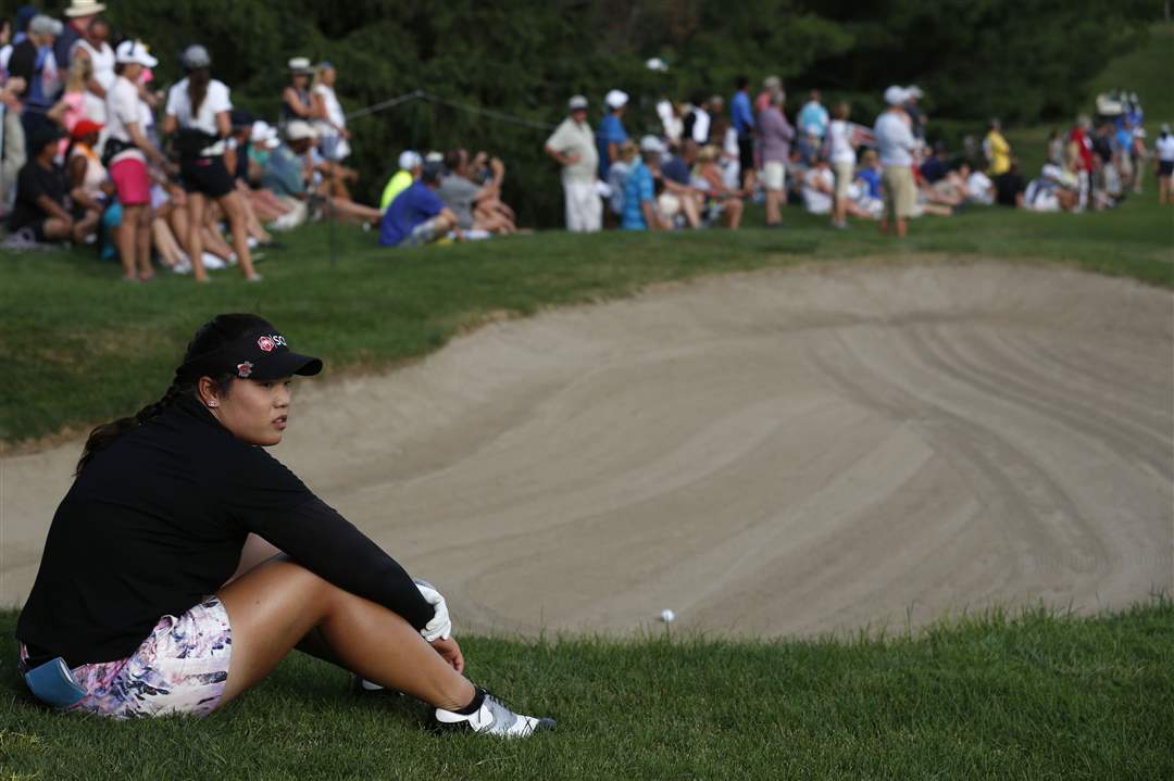 Ariya-Jutanugarn-waits-7-18