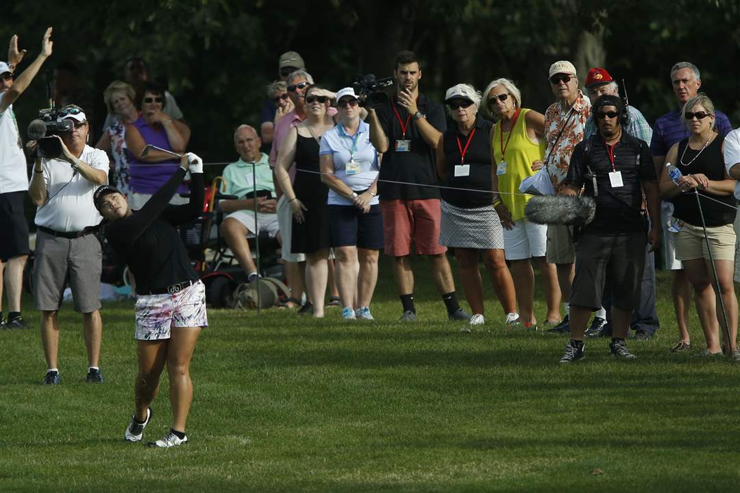 Jutanugarn-hits-7-18