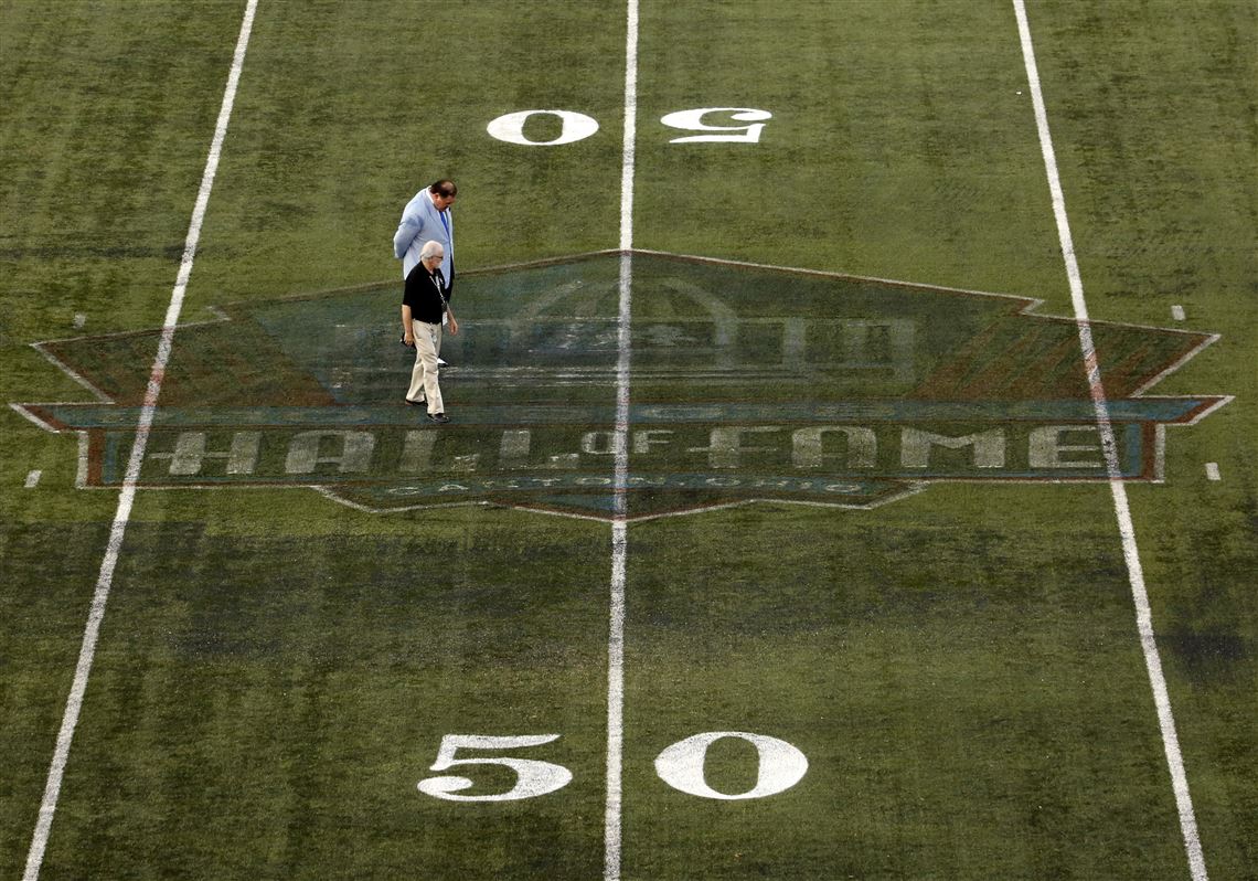 Bengals paint midfield logo & end zones white 