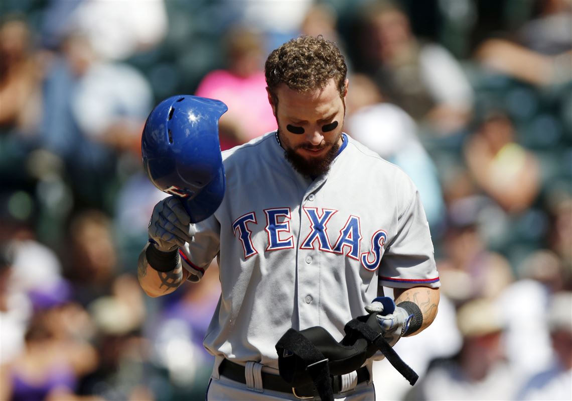 Around sports: Rangers' Josh Hamilton has another surgery on left knee