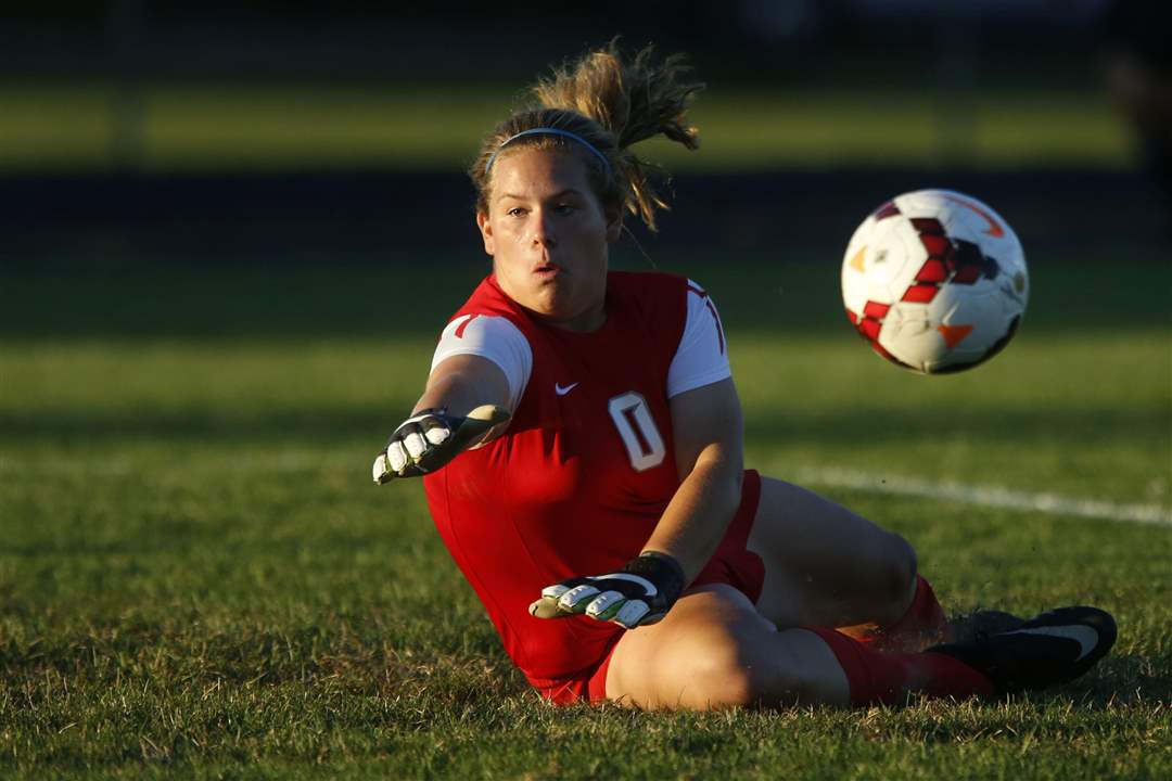 SPT-GirlsSoccer13pkeatton