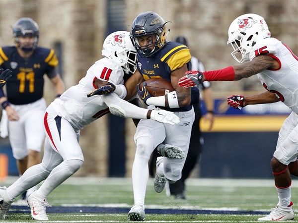 Toledo tops 300 yards in air, on ground in rout of Fresno State | The Blade