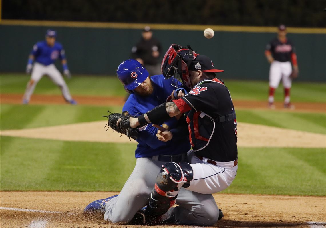 Jake Arrieta leads Chicago Cubs past Cleveland Indians in Game 2