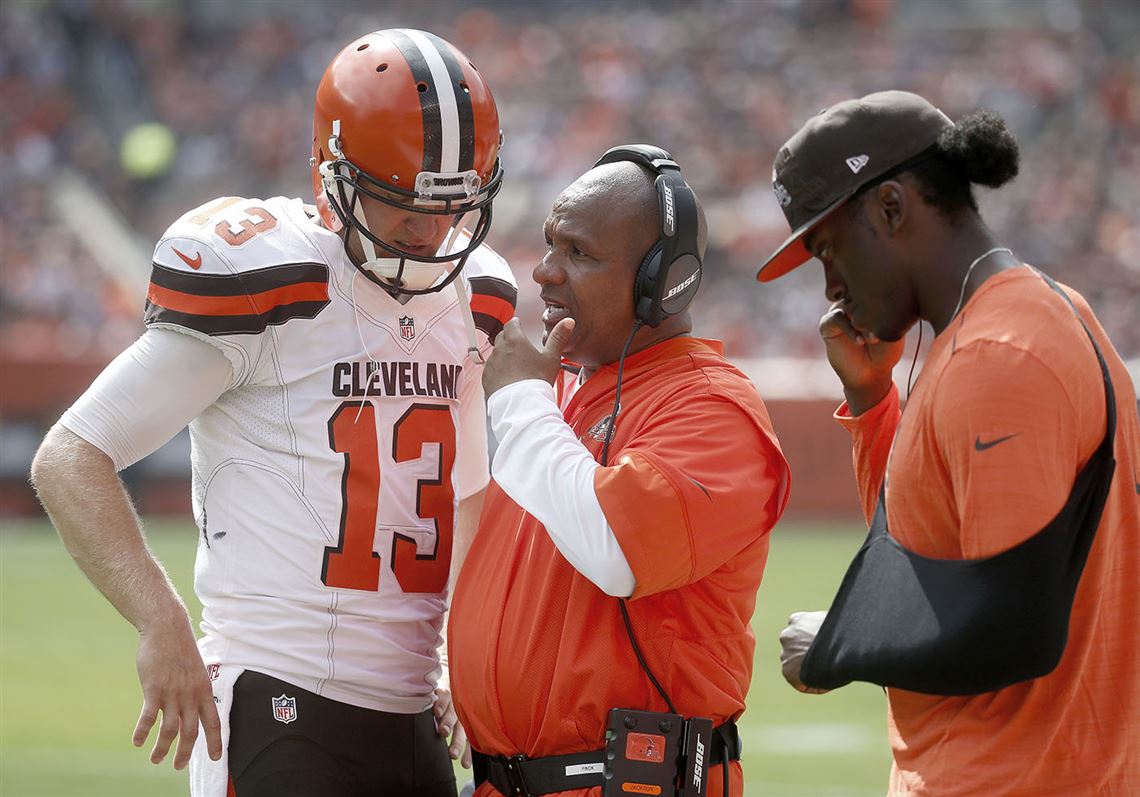 RG3 back in starting lineup for winless Browns